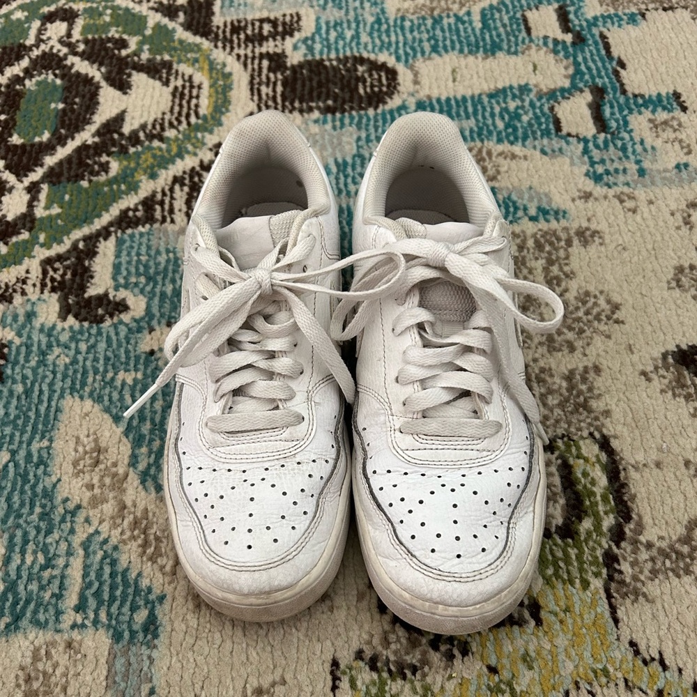 Nike Court Borough low shoes size 8